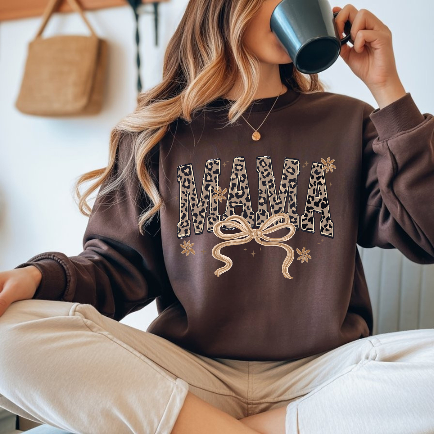 Leopard mama crewneck