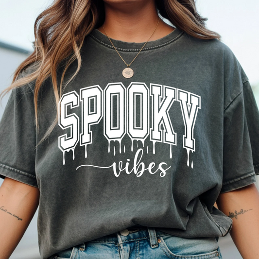 Spooky vibes tee